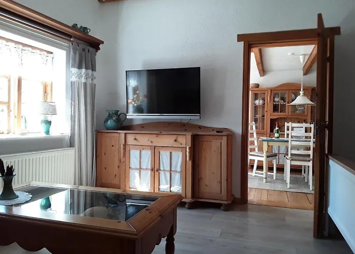 بيت للعطل In Mit Garten
